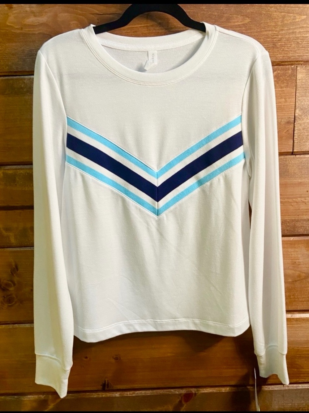 Ideology White Chevron Long Sleeve Light Sweatshirt Top Size Small 💕